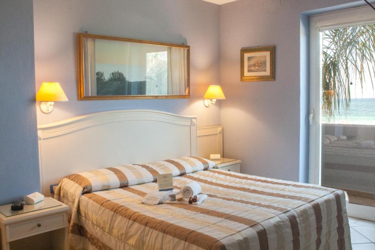 Conchiglia Azzurra Resort & Beach Porto Cesareo Eksteriør billede