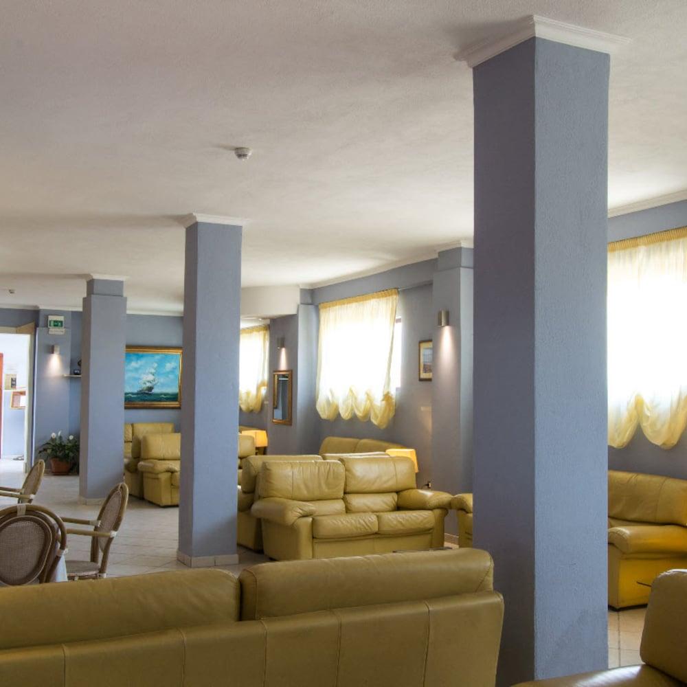 Conchiglia Azzurra Resort & Beach Porto Cesareo Eksteriør billede